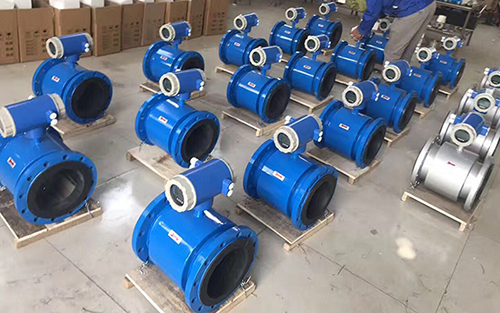 水電磁流量計產品圖